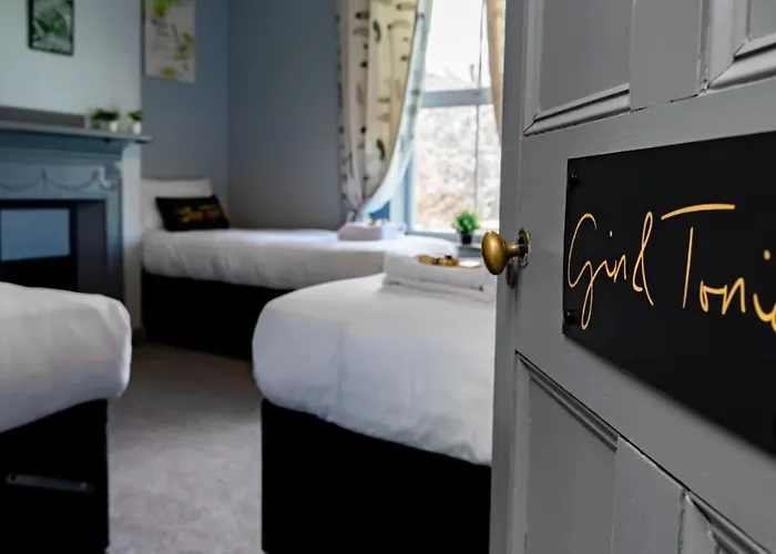 The Clifford Gathering - Sleeps Up To 10 Appartement York