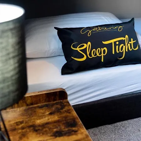 Apartamento The Clifford Gathering - Sleeps Up To 10