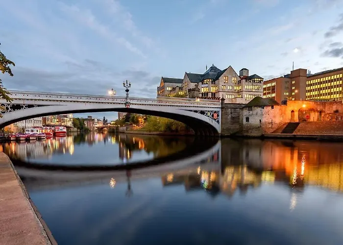 The Clifford Gathering - Sleeps Up To 10 * York